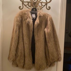 Zara faux fur with invisible closure